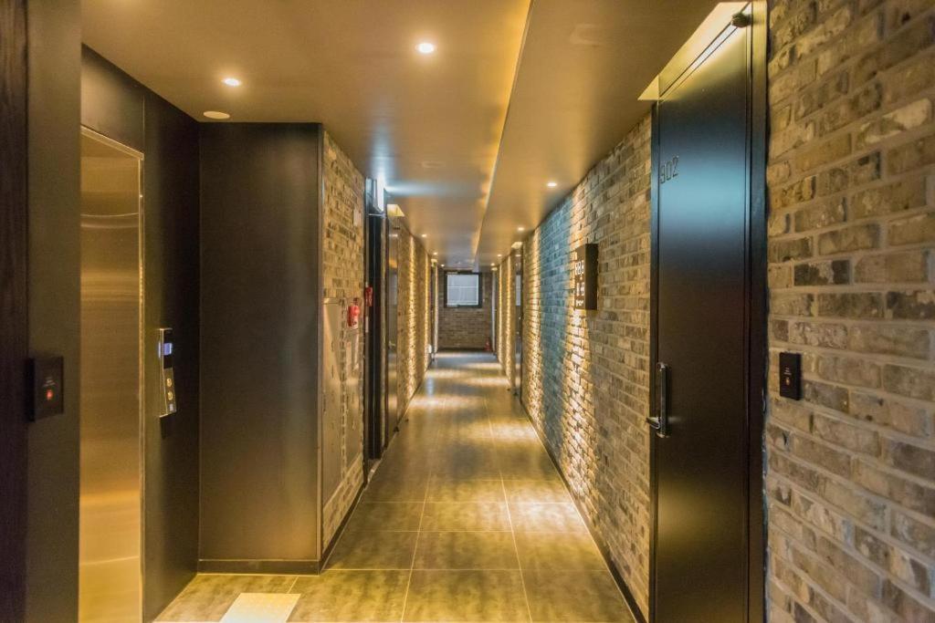 Centralperson Pyeongtaek Hotel Dış mekan fotoğraf