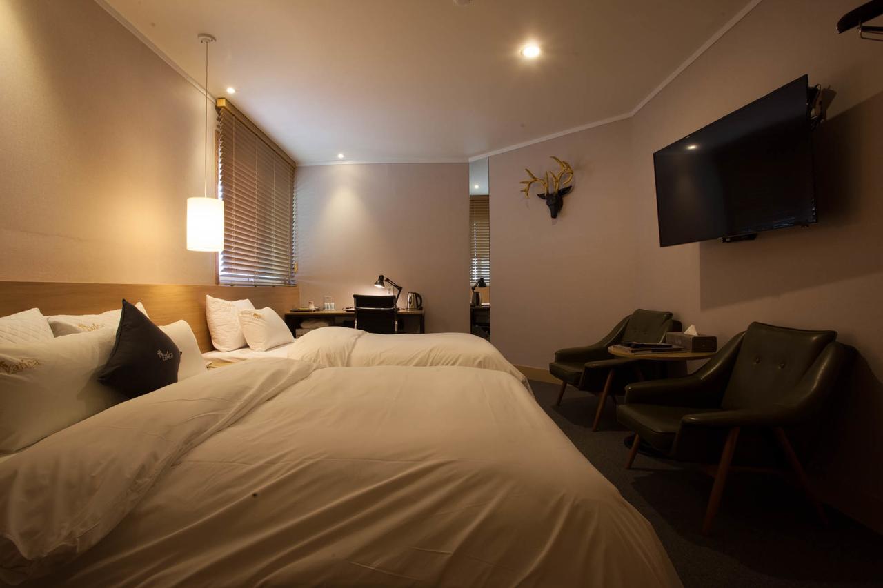 Centralperson Pyeongtaek Hotel Dış mekan fotoğraf